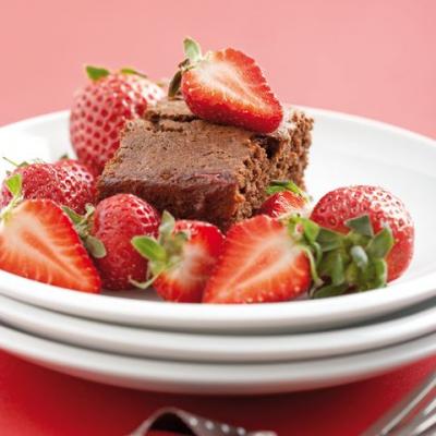 Chocoladecake met aardbeien
