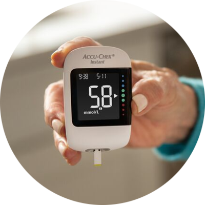 Accu-Chek Instant bloedglucosemeter
